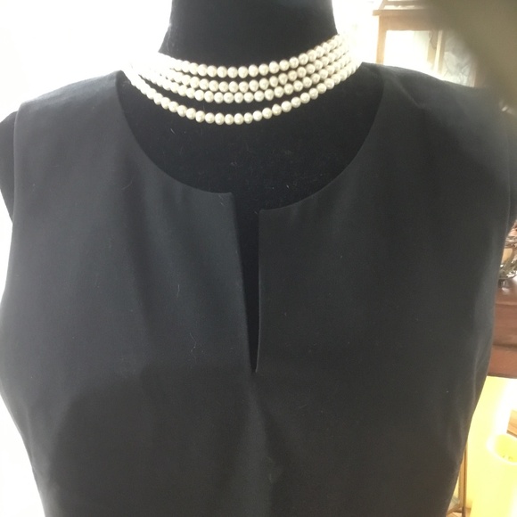 Ladies NWT Ann Taylor black dress - Picture 1 of 3